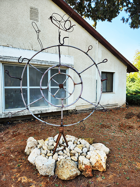 חדש.. ליד משרד הגיל הרך..